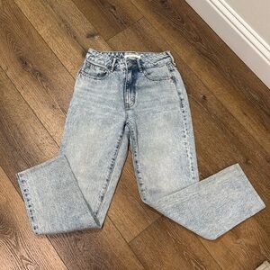 Pacsun Mom Jean Size 23